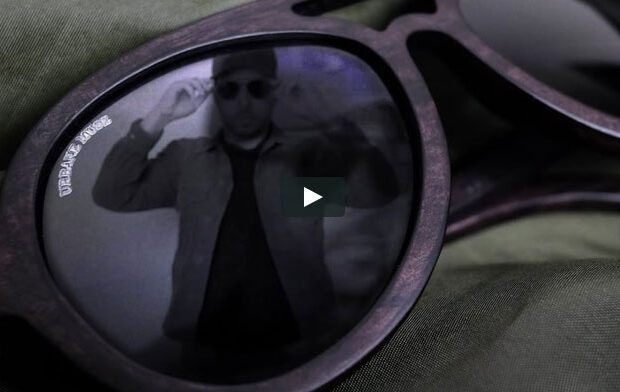 URBANE MUSE® CHRIS SMITH