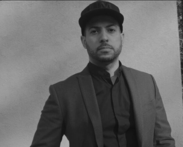 URBANE MUSE® CHRIS SMITH