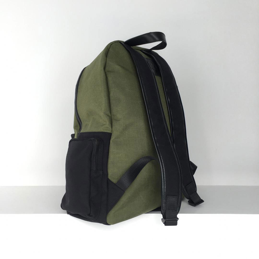 UM Backpacks - URBANE MUSE CHRIS SMITH®