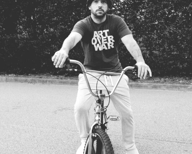 URBANE-MUSE-CHRIS-SMITH-CANVAS-HIGHTOP